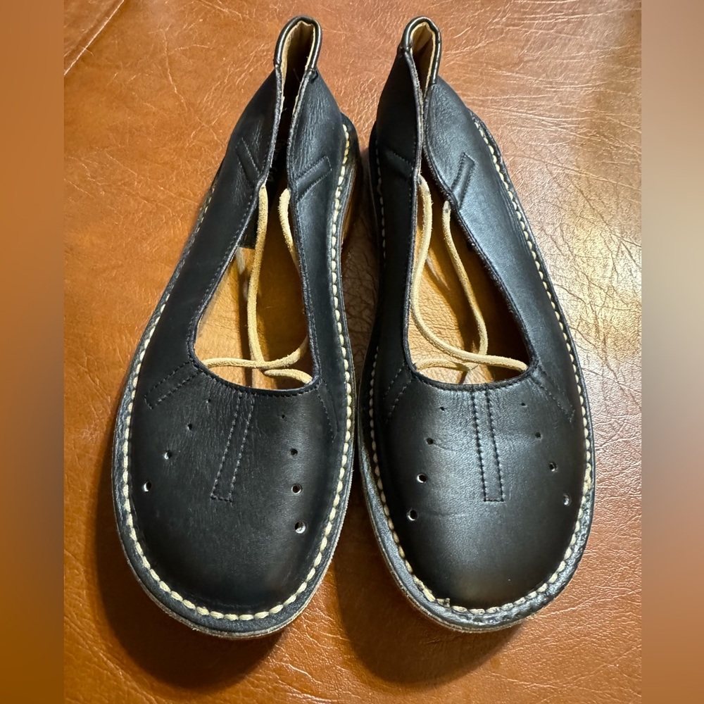 Dry-Shod Black Leather Flat Shoe Made in Italy